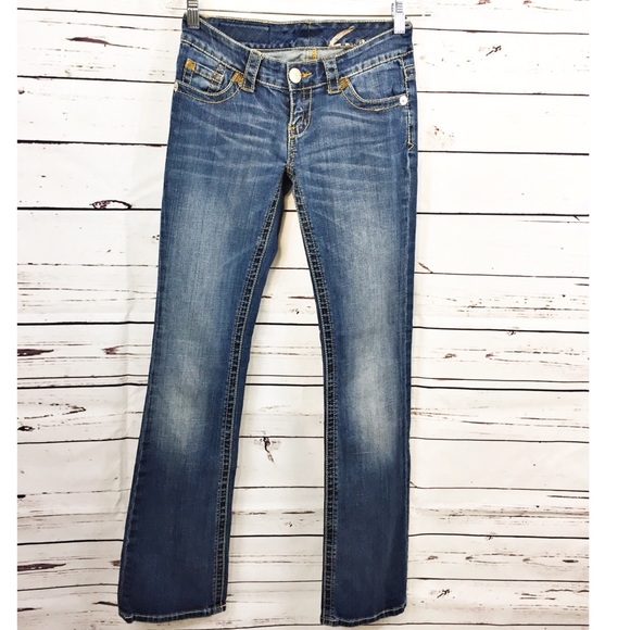 Seven7 Medium Wash Embroidered Pocket Blue Jeans - Picture 2 of 7